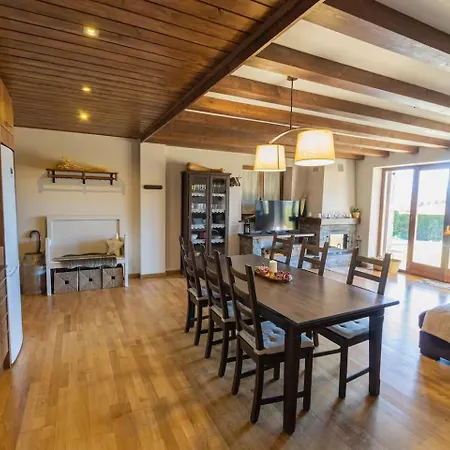 Les Costes Del Cadi Apartment